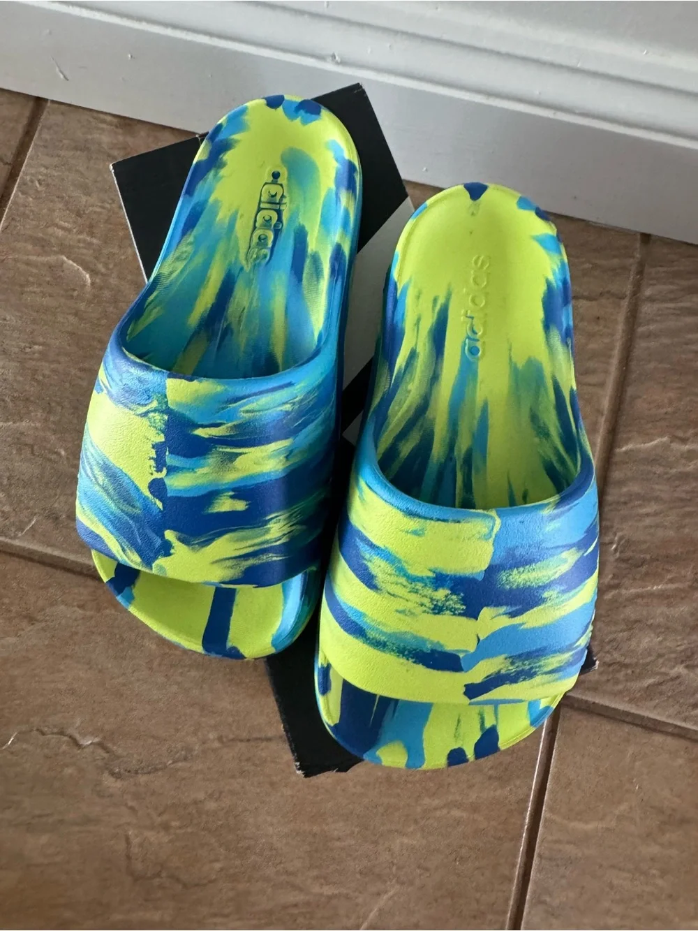adidas comfortable kids